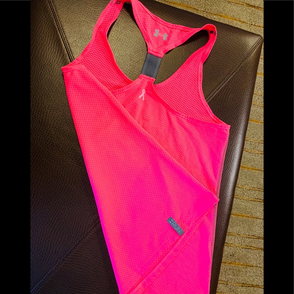 Workout-tanks - Picture 3 of 3